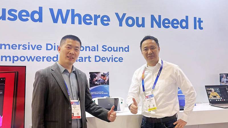 机3D One 搭载清听声学定向扬声器聚音屏技术PP电子手机aPPCES 202